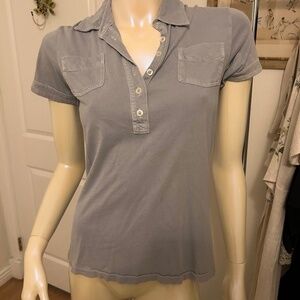 Ralph Lauren short  sleeve v-neck button blouse with dual front pockets
